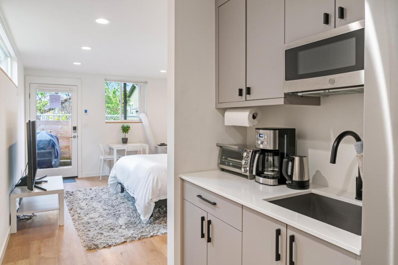Modern Apartment Near Light Rail Seattle Esterno foto